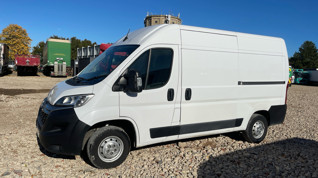 Citroen Relay 35 2.2 BLUE HDI 140PS - Βαν: φωτογραφία 2 Citroen Relay 35 2.2 BLUE HDI 140PS - Βαν: φωτογραφία 2