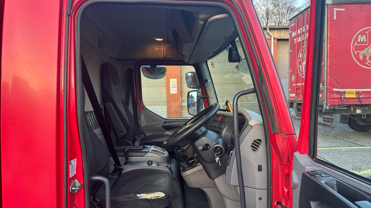 DAF LF 150 - Φορτηγό κόφα: φωτογραφία 5 DAF LF 150 - Φορτηγό κόφα: φωτογραφία 5