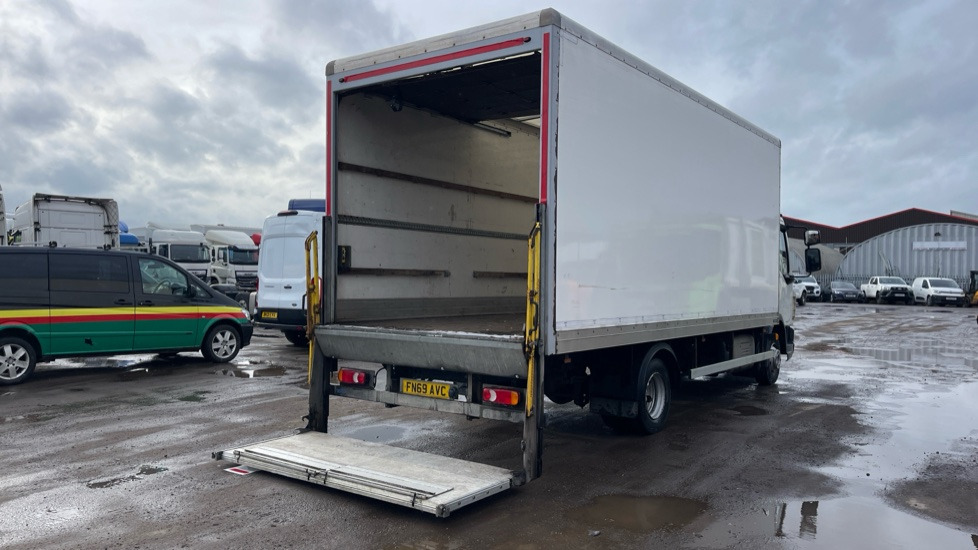 DAF LF 180 - Φορτηγό κόφα: φωτογραφία 4 DAF LF 180 - Φορτηγό κόφα: φωτογραφία 4