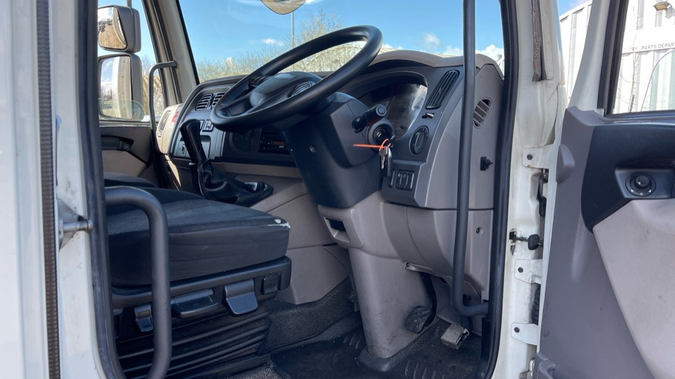 DAF LF 180 - Φορτηγό κόφα: φωτογραφία 5 DAF LF 180 - Φορτηγό κόφα: φωτογραφία 5