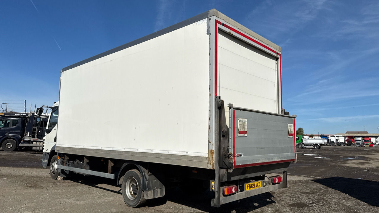 DAF LF 180 - Φορτηγό κόφα: φωτογραφία 3 DAF LF 180 - Φορτηγό κόφα: φωτογραφία 3