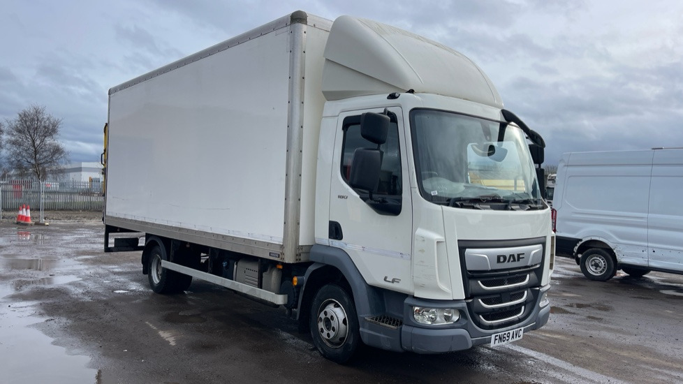 DAF LF 180 - Φορτηγό κόφα: φωτογραφία 1 DAF LF 180 - Φορτηγό κόφα: φωτογραφία 1