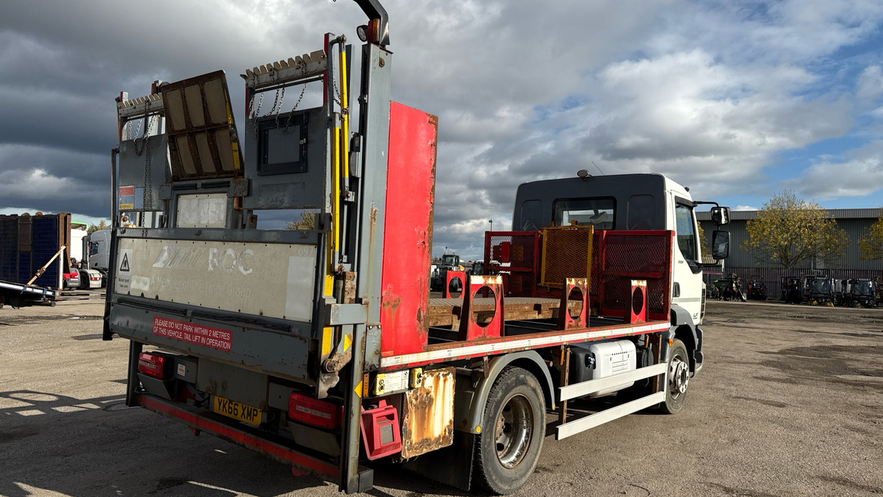 DAF LF 220 - Φορτηγό με ανοιχτή καρότσα: φωτογραφία 4 DAF LF 220 - Φορτηγό με ανοιχτή καρότσα: φωτογραφία 4