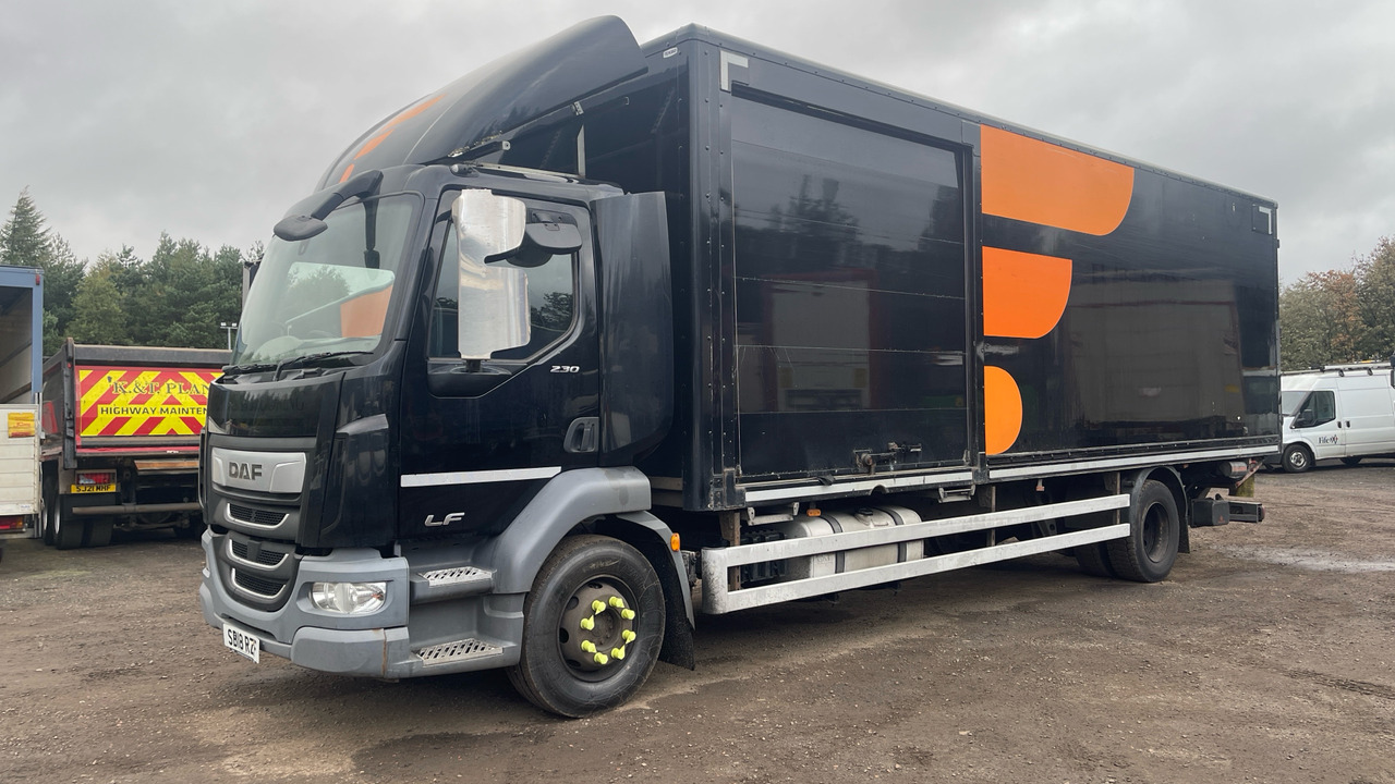 DAF LF 230 - Φορτηγό κόφα: φωτογραφία 2 DAF LF 230 - Φορτηγό κόφα: φωτογραφία 2