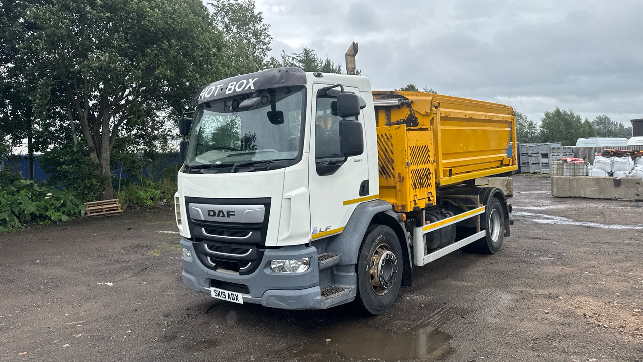 DAF LF 280 - Μηχανών ασφάλτου: φωτογραφία 2 DAF LF 280 - Μηχανών ασφάλτου: φωτογραφία 2
