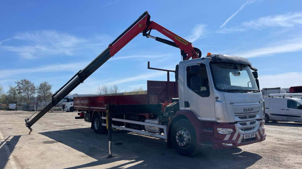 DAF LF 280 - Μικρό φορτηγό με καρότσα: φωτογραφία 1 DAF LF 280 - Μικρό φορτηγό με καρότσα: φωτογραφία 1