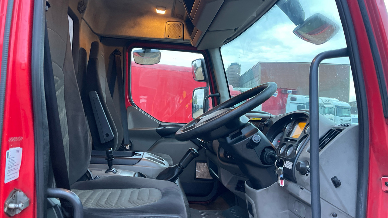 DAF LF 45.140 - Φορτηγό κόφα: φωτογραφία 5 DAF LF 45.140 - Φορτηγό κόφα: φωτογραφία 5