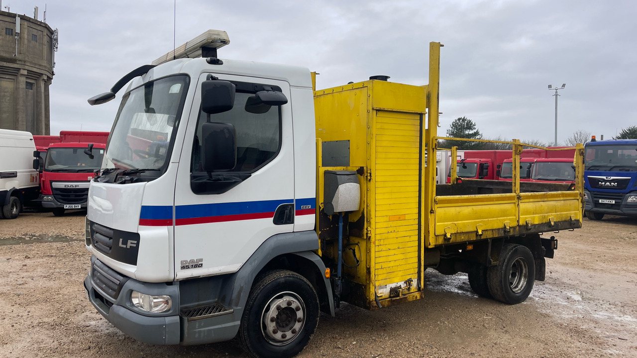 DAF LF 45.180 - Φορτηγό ανατρεπόμενο: φωτογραφία 2 DAF LF 45.180 - Φορτηγό ανατρεπόμενο: φωτογραφία 2