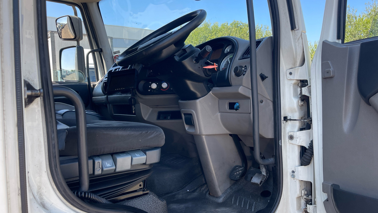 DAF LF 55.180 - Φορτηγό κόφα: φωτογραφία 5 DAF LF 55.180 - Φορτηγό κόφα: φωτογραφία 5
