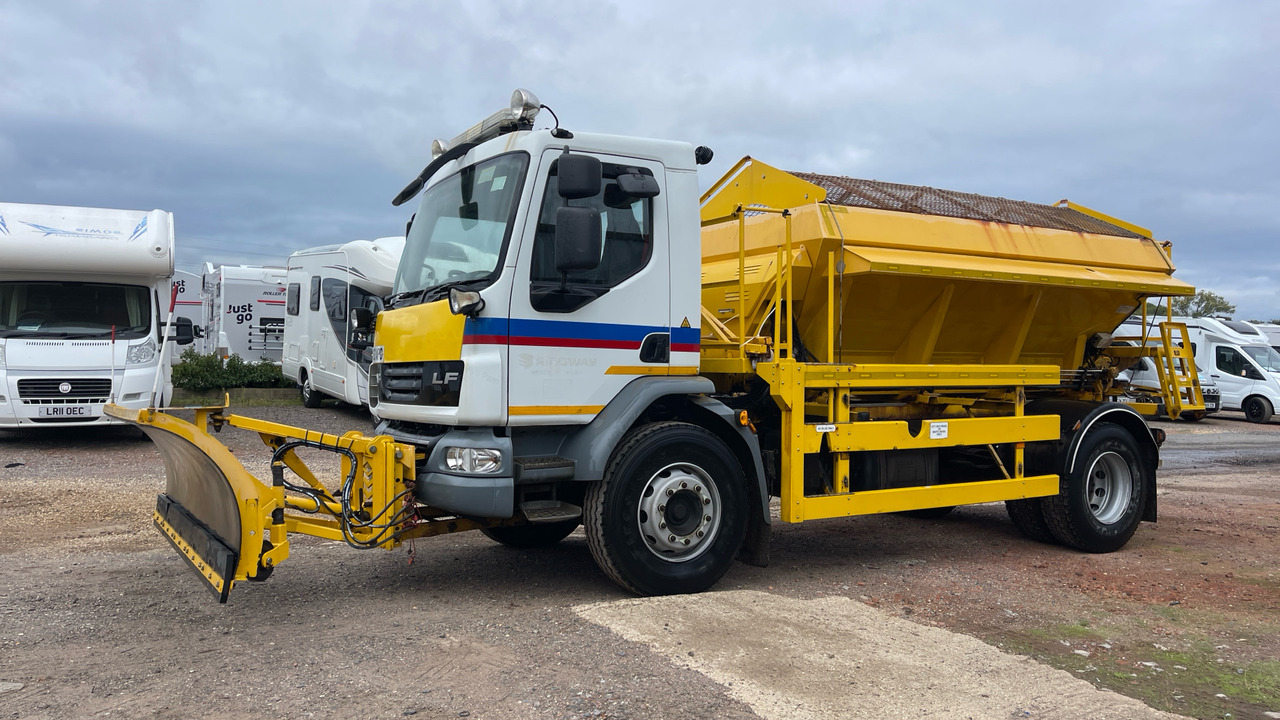 DAF LF 55.220 - Εκχιονιστικό μηχάνημα: φωτογραφία 2 DAF LF 55.220 - Εκχιονιστικό μηχάνημα: φωτογραφία 2