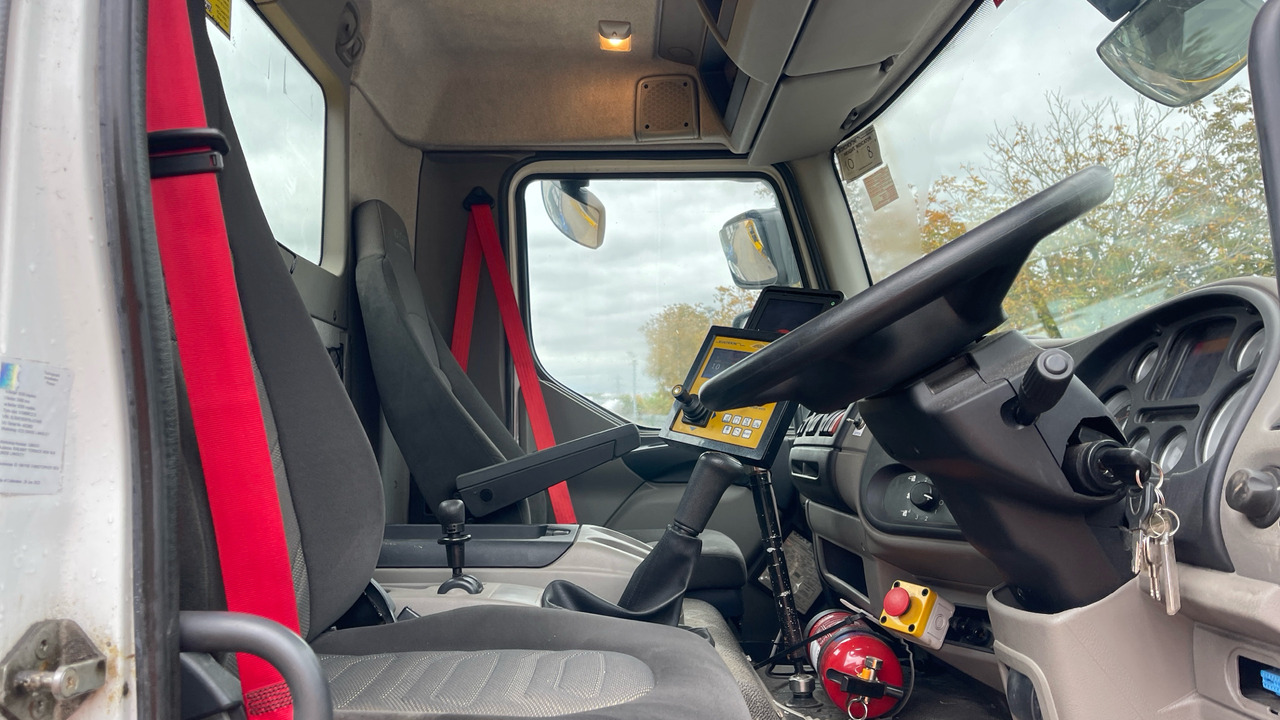 DAF LF 55.220 - Εκχιονιστικό μηχάνημα: φωτογραφία 5 DAF LF 55.220 - Εκχιονιστικό μηχάνημα: φωτογραφία 5