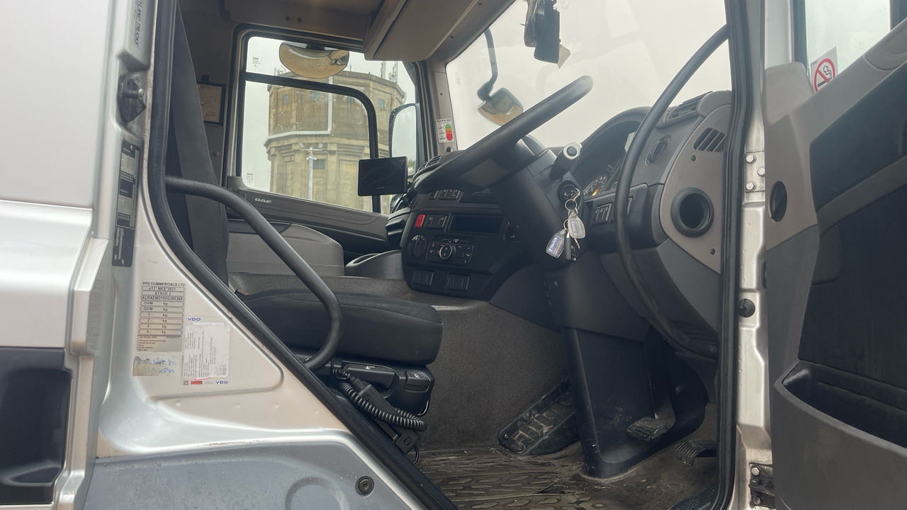 Daf CF 260 - Φορτηγό μουσαμάς: φωτογραφία 5 Daf CF 260 - Φορτηγό μουσαμάς: φωτογραφία 5