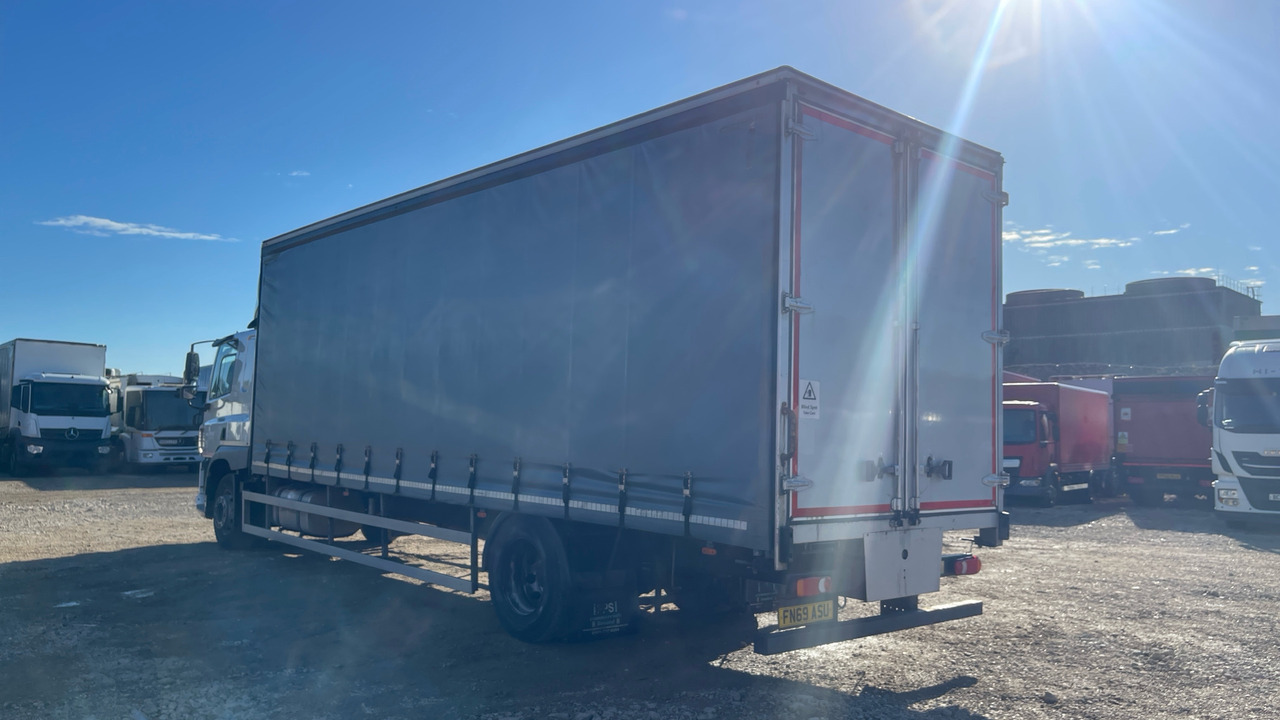 Daf CF 260 - Φορτηγό μουσαμάς: φωτογραφία 3 Daf CF 260 - Φορτηγό μουσαμάς: φωτογραφία 3