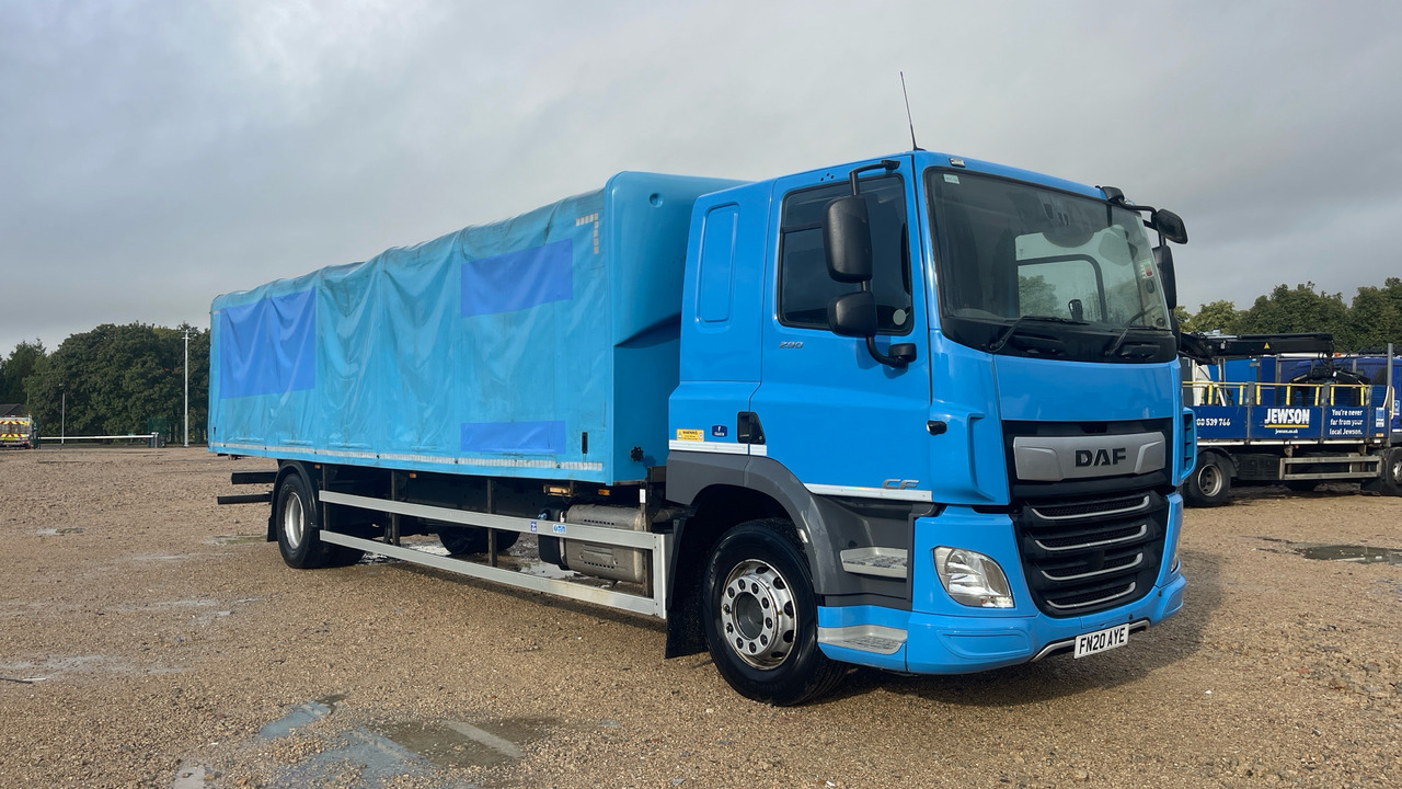 Daf CF 290 - Φορτηγό με ανοιχτή καρότσα: φωτογραφία 1 Daf CF 290 - Φορτηγό με ανοιχτή καρότσα: φωτογραφία 1