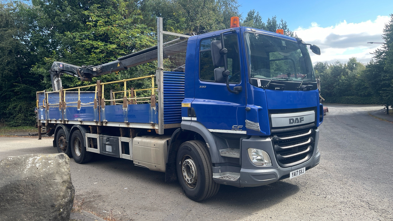 Daf CF 330 - Φορτηγό με ανοιχτή καρότσα, Φορτηγό με γερανό: φωτογραφία 1 Daf CF 330 - Φορτηγό με ανοιχτή καρότσα, Φορτηγό με γερανό: φωτογραφία 1