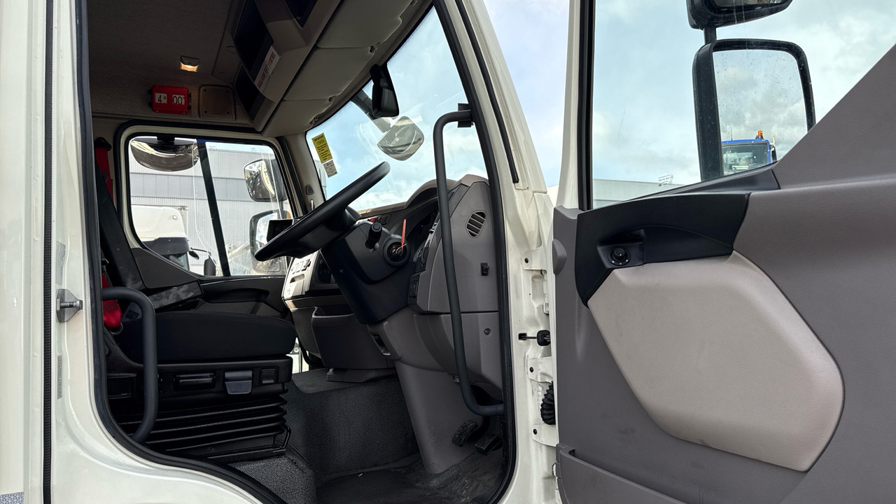 Daf LF 260 - Φορτηγό κόφα: φωτογραφία 5 Daf LF 260 - Φορτηγό κόφα: φωτογραφία 5