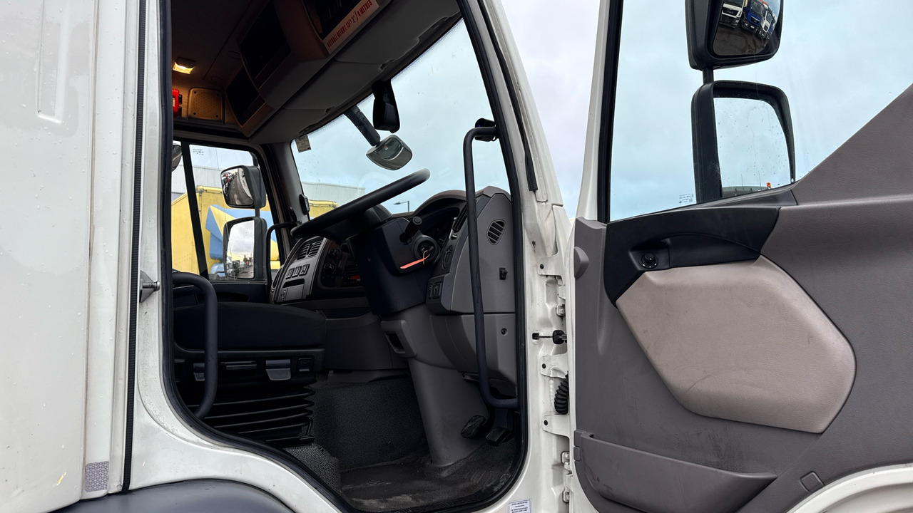 Daf LF 260 - Φορτηγό κόφα: φωτογραφία 5 Daf LF 260 - Φορτηγό κόφα: φωτογραφία 5