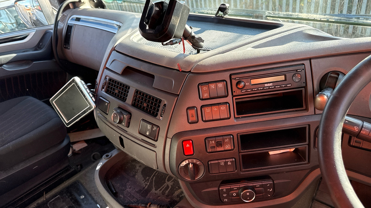 Τράκτορας Daf XF 480: φωτογραφία 9 Τράκτορας Daf XF 480: φωτογραφία 9