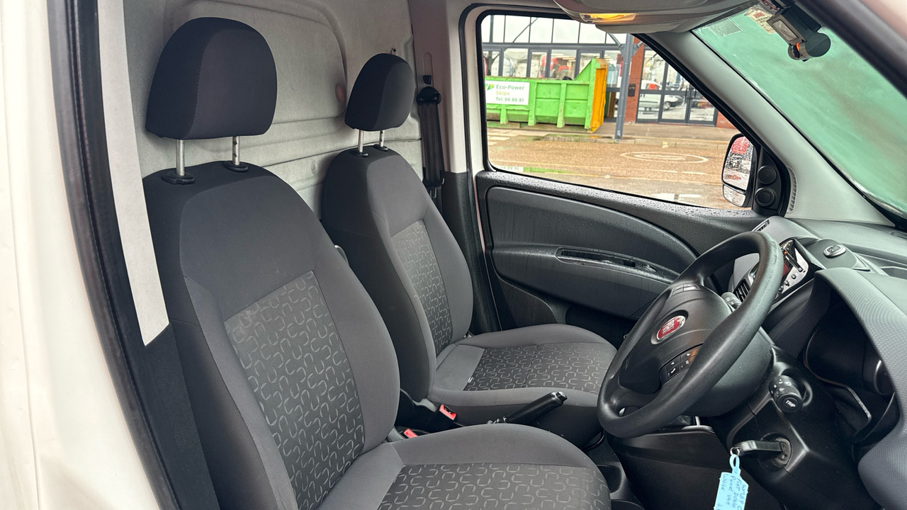 FIAT DOBLO 16V 1.3 MULTIJET 95PS TECNICO - Μικρό βαν: φωτογραφία 5 FIAT DOBLO 16V 1.3 MULTIJET 95PS TECNICO - Μικρό βαν: φωτογραφία 5