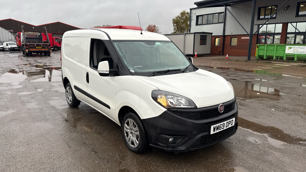 FIAT DOBLO 16V 1.3 MULTIJET 95PS TECNICO - Μικρό βαν: φωτογραφία 1 FIAT DOBLO 16V 1.3 MULTIJET 95PS TECNICO - Μικρό βαν: φωτογραφία 1