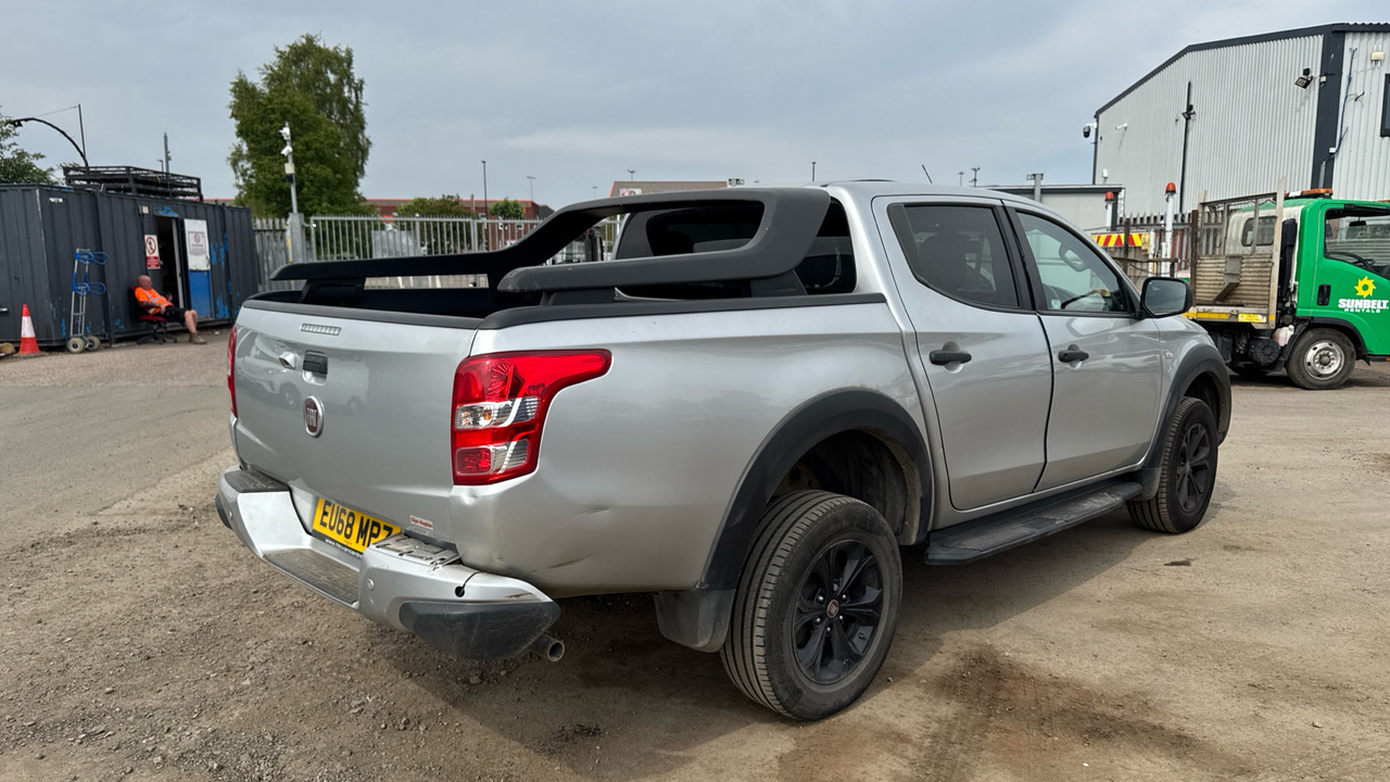 FIAT FULLBACK 2.4 180HP CROSS - Ημιφορτηγό, Διπλοκάμπινο ελαφρύ επαγγελματικό: φωτογραφία 4 FIAT FULLBACK 2.4 180HP CROSS - Ημιφορτηγό, Διπλοκάμπινο ελαφρύ επαγγελματικό: φωτογραφία 4