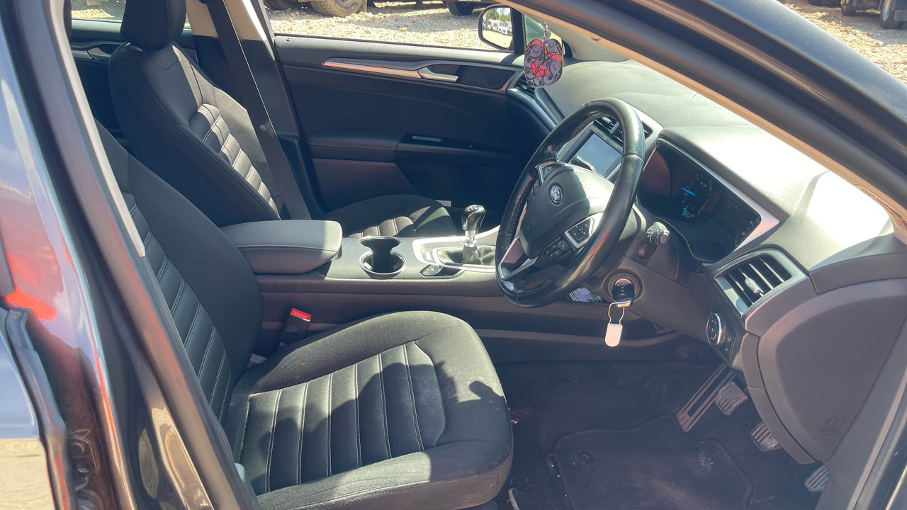 FORD MONDEO 2.0 TDCI - Hatchback: φωτογραφία 5 FORD MONDEO 2.0 TDCI - Hatchback: φωτογραφία 5