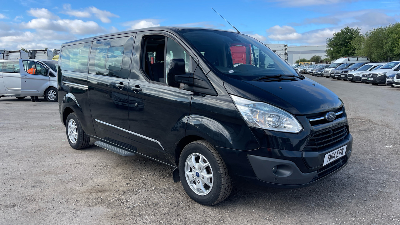 FORD TOURNEO CUSTOM 300 2.2 TDCi 125PS - Μικρό λεωφορείο, Επιβατικό βαν: φωτογραφία 1 FORD TOURNEO CUSTOM 300 2.2 TDCi 125PS - Μικρό λεωφορείο, Επιβατικό βαν: φωτογραφία 1