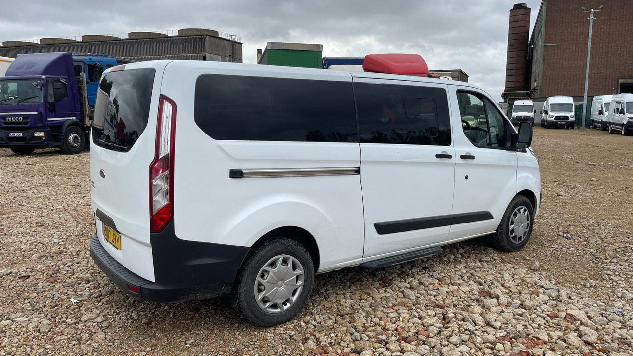 FORD TOURNEO CUSTOM 310 2.0 TDCI 130PS - Μικρό λεωφορείο, Επιβατικό βαν: φωτογραφία 4 FORD TOURNEO CUSTOM 310 2.0 TDCI 130PS - Μικρό λεωφορείο, Επιβατικό βαν: φωτογραφία 4