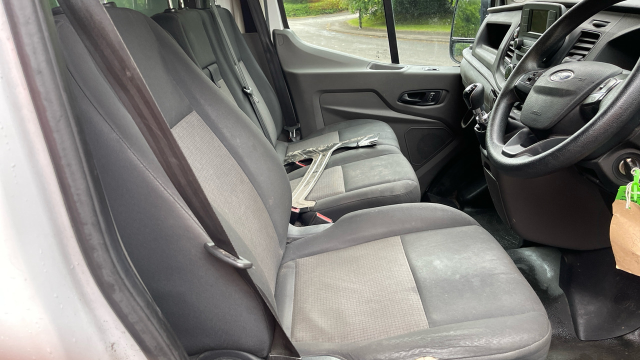 Ford Transit 350 Leader Ecoblue 2.0 Tdci 130ps - Επαγγελματικό αυτοκίνητο κόφα: φωτογραφία 5 Ford Transit 350 Leader Ecoblue 2.0 Tdci 130ps - Επαγγελματικό αυτοκίνητο κόφα: φωτογραφία 5