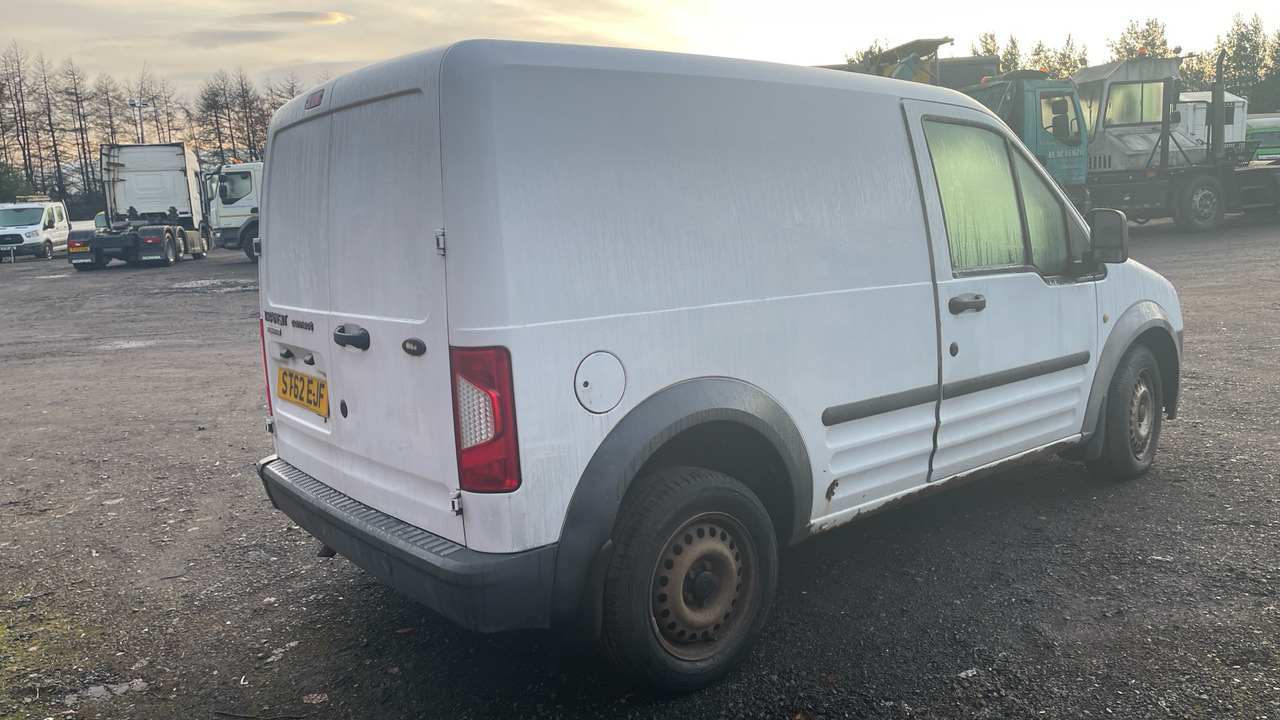Ford Transit Connect T200 TDCi 75PS - Μικρό βαν: φωτογραφία 4 Ford Transit Connect T200 TDCi 75PS - Μικρό βαν: φωτογραφία 4