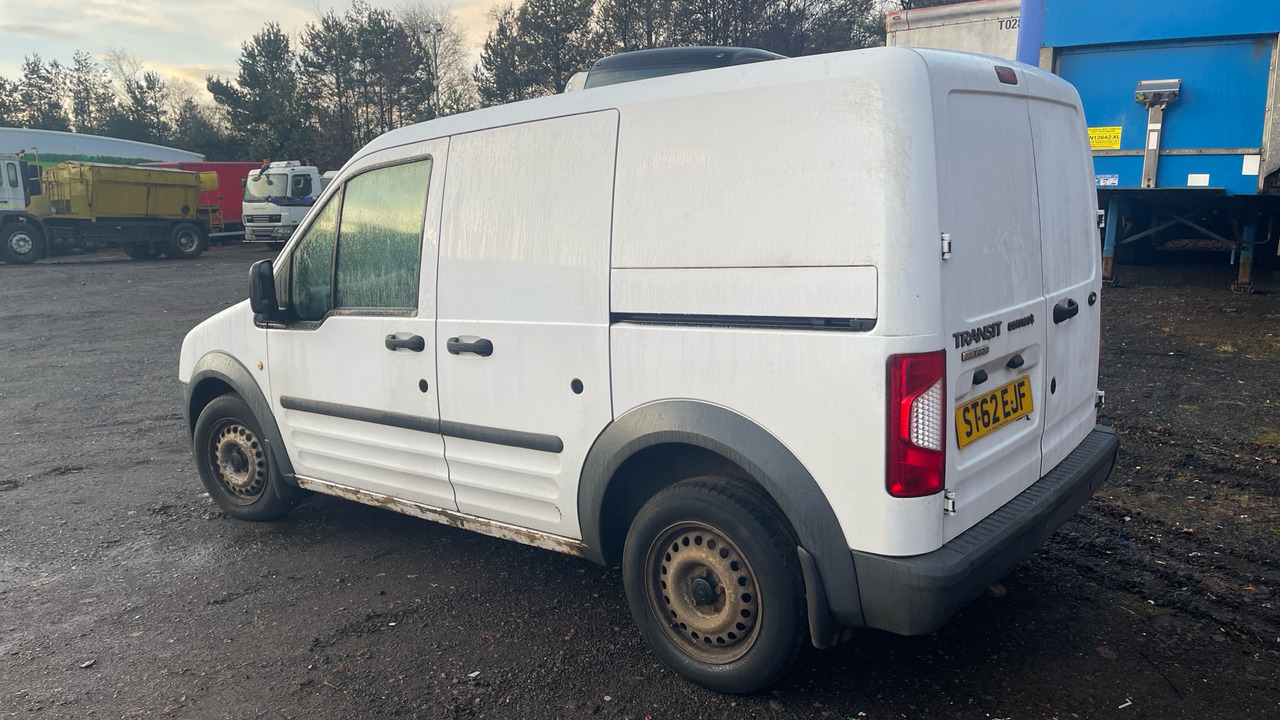 Ford Transit Connect T200 TDCi 75PS - Μικρό βαν: φωτογραφία 3 Ford Transit Connect T200 TDCi 75PS - Μικρό βαν: φωτογραφία 3