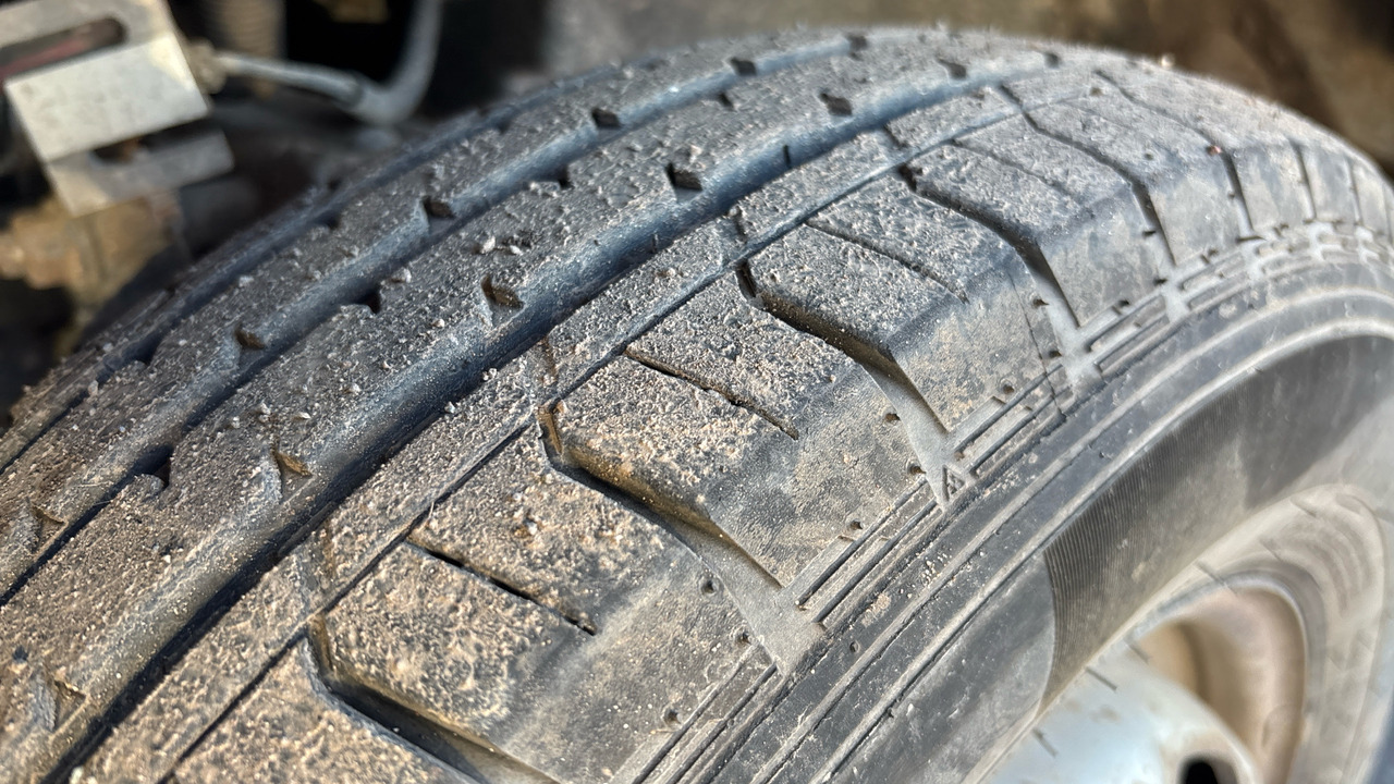 Φορτηγό ανατρεπόμενο IVECO DAILY 50C15: φωτογραφία 34 Φορτηγό ανατρεπόμενο IVECO DAILY 50C15: φωτογραφία 34