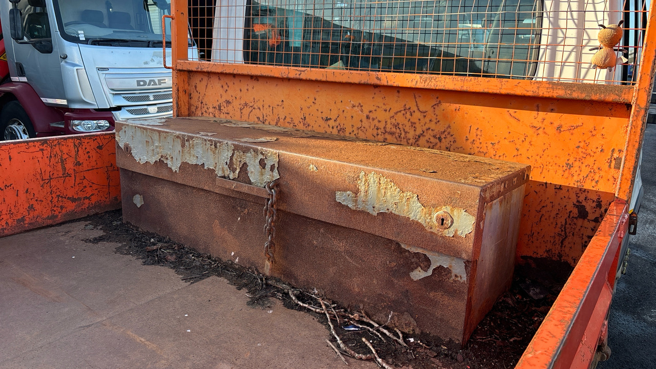 Φορτηγό ανατρεπόμενο IVECO DAILY 50C15: φωτογραφία 20 Φορτηγό ανατρεπόμενο IVECO DAILY 50C15: φωτογραφία 20