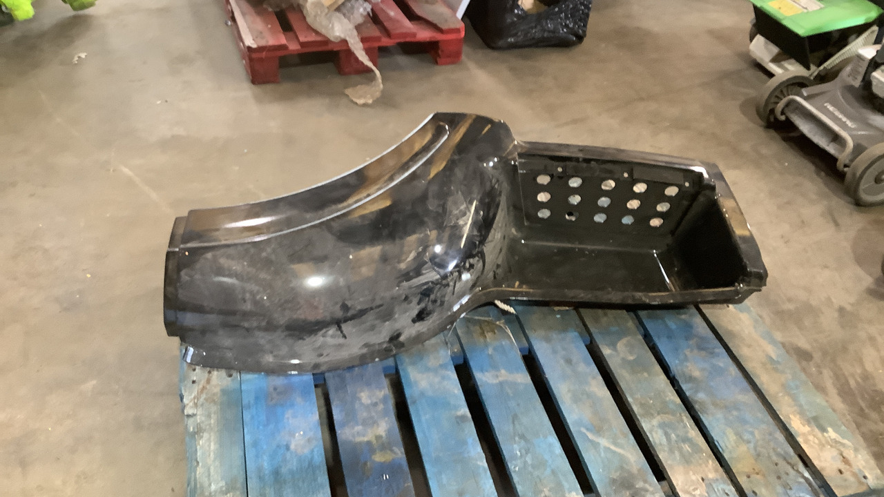IVECO WHEEL ARCH & STEP - Εξοπλισμού κατασκευών: φωτογραφία 1 IVECO WHEEL ARCH & STEP - Εξοπλισμού κατασκευών: φωτογραφία 1