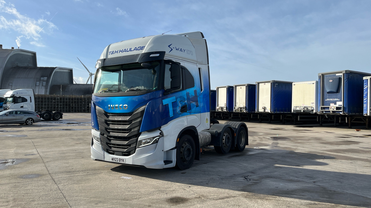 Iveco S-Way 570 - Τράκτορας: φωτογραφία 2 Iveco S-Way 570 - Τράκτορας: φωτογραφία 2