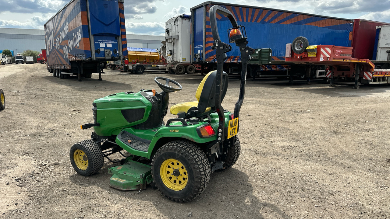JOHN DEERE X949 - Χλοοκοπτικό: φωτογραφία 3 JOHN DEERE X949 - Χλοοκοπτικό: φωτογραφία 3