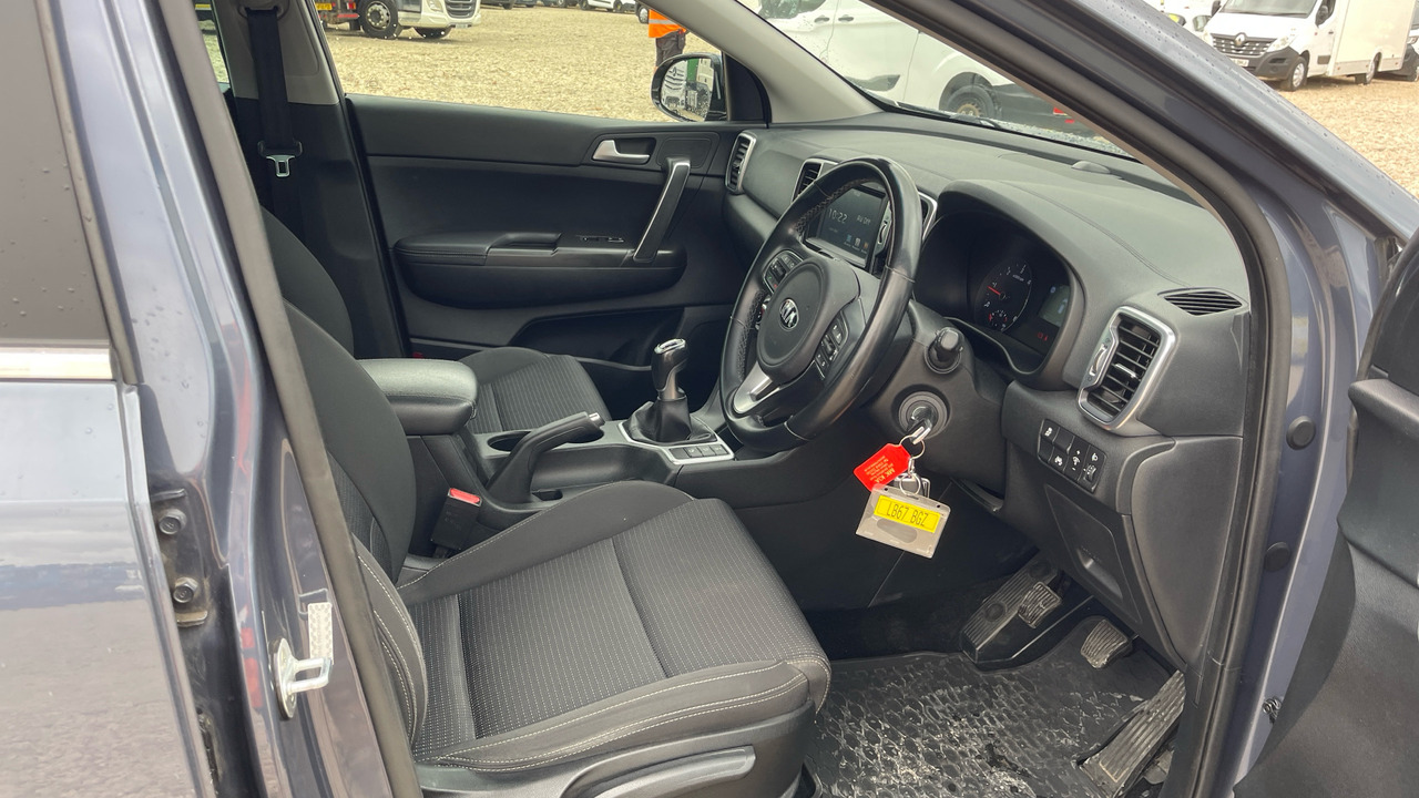 KIA SPORTAGE 2.0 CRDI KX-2 - Αυτοκίνητο: φωτογραφία 5 KIA SPORTAGE 2.0 CRDI KX-2 - Αυτοκίνητο: φωτογραφία 5