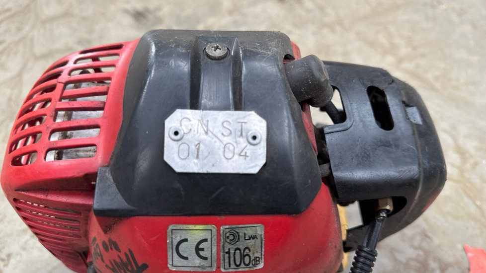 KOMATSU ZENOAH G43L PETROL STRIMMER, PULLS DOES NOT START - Χλοοκοπτικό: φωτογραφία 5 KOMATSU ZENOAH G43L PETROL STRIMMER, PULLS DOES NOT START - Χλοοκοπτικό: φωτογραφία 5
