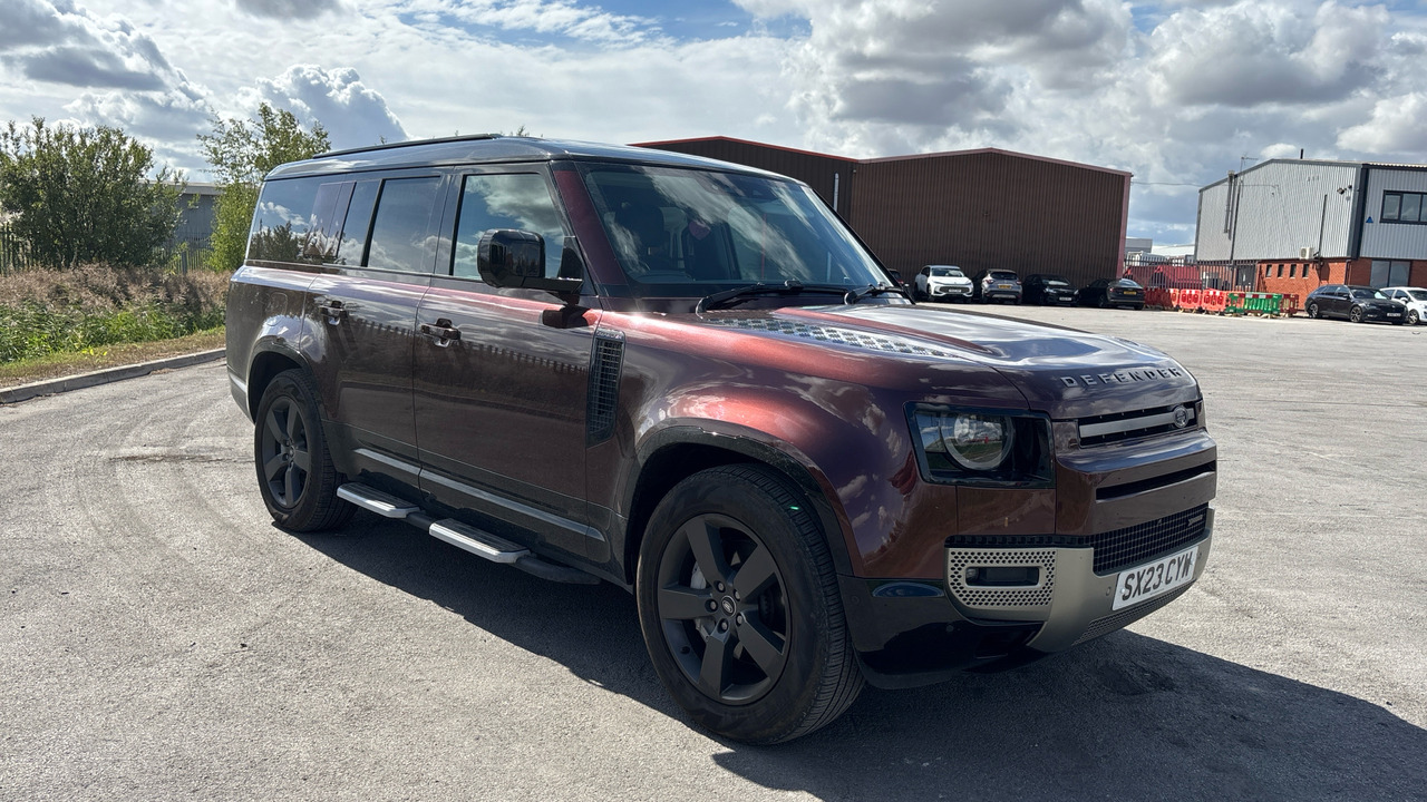 LAND ROVER DEFENDER 3.0 D300 X-Dynamic HSE 130 - SUV: φωτογραφία 1 LAND ROVER DEFENDER 3.0 D300 X-Dynamic HSE 130 - SUV: φωτογραφία 1
