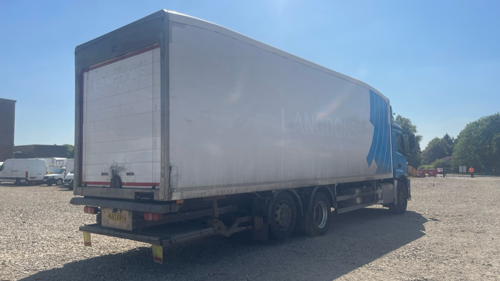 MERCEDES-BENZ ANTOS 2527 BLUETEC 6 - Φορτηγό ψυγείο: φωτογραφία 4 MERCEDES-BENZ ANTOS 2527 BLUETEC 6 - Φορτηγό ψυγείο: φωτογραφία 4
