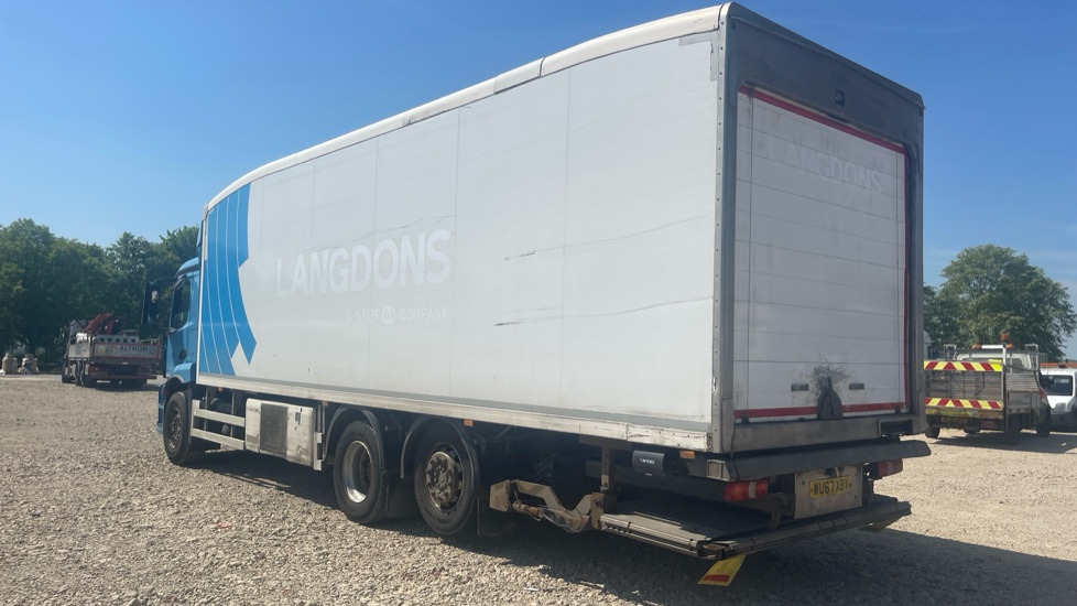 MERCEDES-BENZ ANTOS 2527 BLUETEC 6 - Φορτηγό ψυγείο: φωτογραφία 3 MERCEDES-BENZ ANTOS 2527 BLUETEC 6 - Φορτηγό ψυγείο: φωτογραφία 3