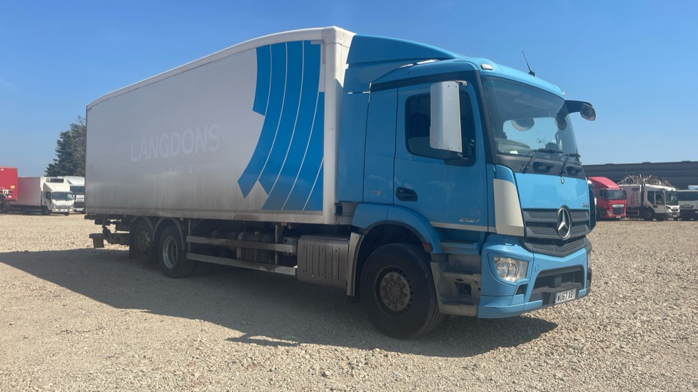 MERCEDES-BENZ ANTOS 2527 BLUETEC 6 - Φορτηγό ψυγείο: φωτογραφία 1 MERCEDES-BENZ ANTOS 2527 BLUETEC 6 - Φορτηγό ψυγείο: φωτογραφία 1
