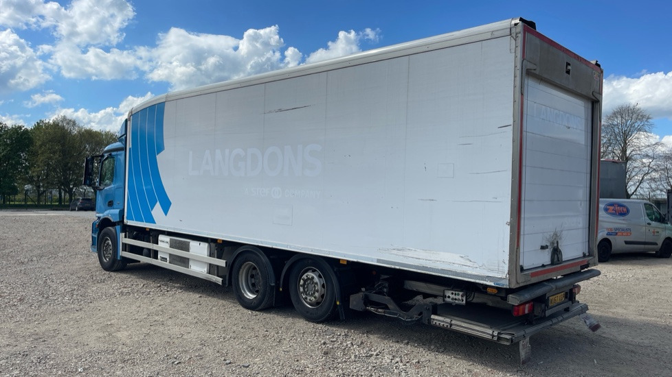 MERCEDES-BENZ ANTOS 2527 BLUETEC 6 - Φορτηγό ψυγείο: φωτογραφία 3 MERCEDES-BENZ ANTOS 2527 BLUETEC 6 - Φορτηγό ψυγείο: φωτογραφία 3