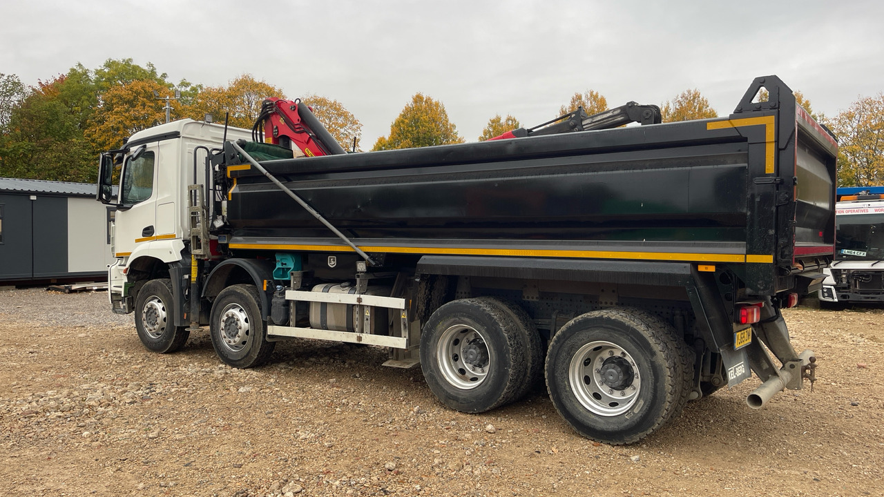 MERCEDES-BENZ AROCS - Φορτηγό ανατρεπόμενο, Φορτηγό με γερανό: φωτογραφία 3 MERCEDES-BENZ AROCS - Φορτηγό ανατρεπόμενο, Φορτηγό με γερανό: φωτογραφία 3
