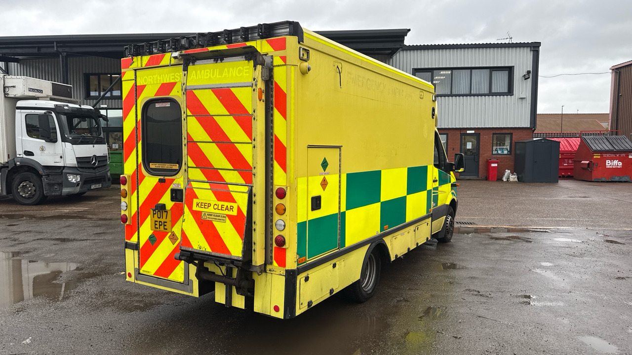 MERCEDES-BENZ SPRINTER 519 CDI - Ασθενοφόρο: φωτογραφία 4 MERCEDES-BENZ SPRINTER 519 CDI - Ασθενοφόρο: φωτογραφία 4