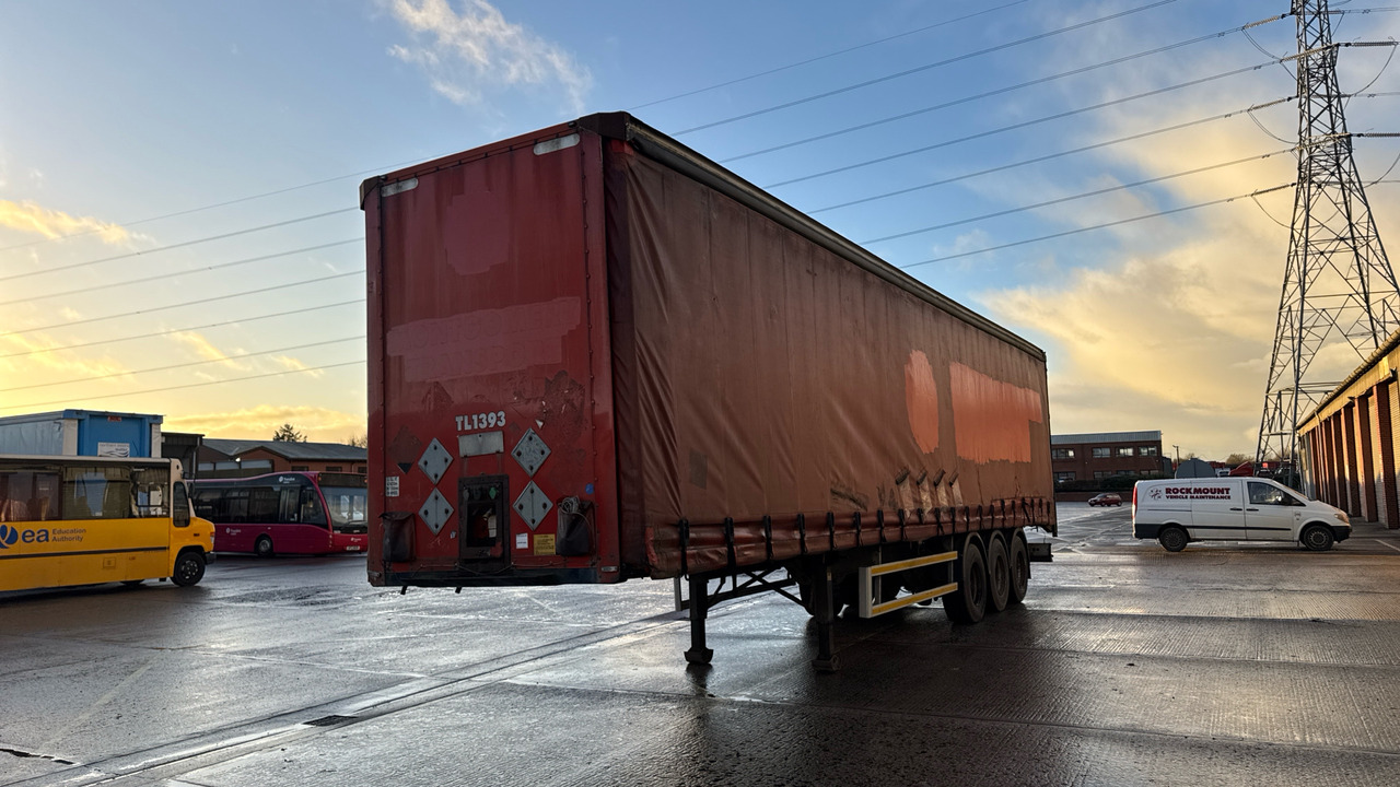 MONTRACON CURTAINSIDE - Τρέιλερ: φωτογραφία 3 MONTRACON CURTAINSIDE - Τρέιλερ: φωτογραφία 3