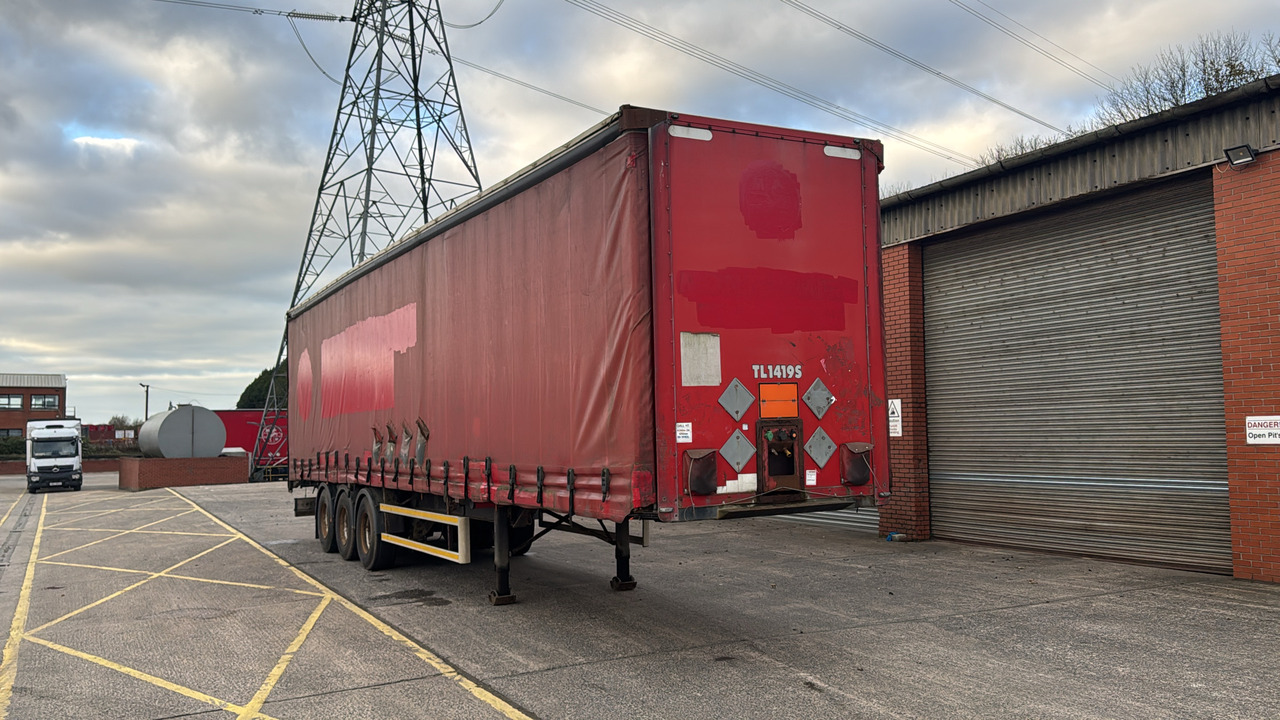 MONTRACON CURTAINSIDE - Τρέιλερ: φωτογραφία 1 MONTRACON CURTAINSIDE - Τρέιλερ: φωτογραφία 1