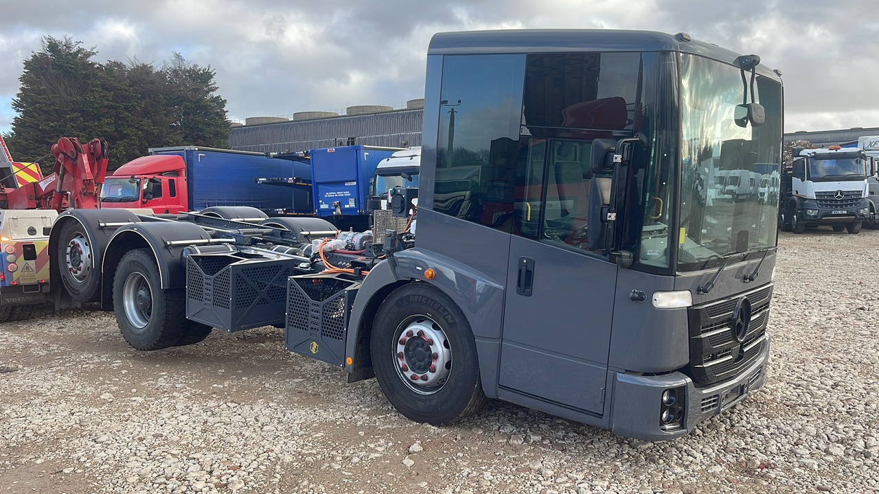 Mercedes-Benz Econic - Φορτηγό σασί: φωτογραφία 1 Mercedes-Benz Econic - Φορτηγό σασί: φωτογραφία 1