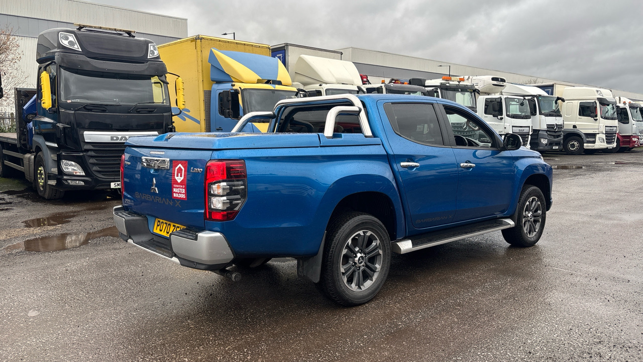 Mitsubishi L200 DI-D 2.3 Barbarian X 150PS - Ημιφορτηγό, Διπλοκάμπινο ελαφρύ επαγγελματικό: φωτογραφία 4 Mitsubishi L200 DI-D 2.3 Barbarian X 150PS - Ημιφορτηγό, Διπλοκάμπινο ελαφρύ επαγγελματικό: φωτογραφία 4