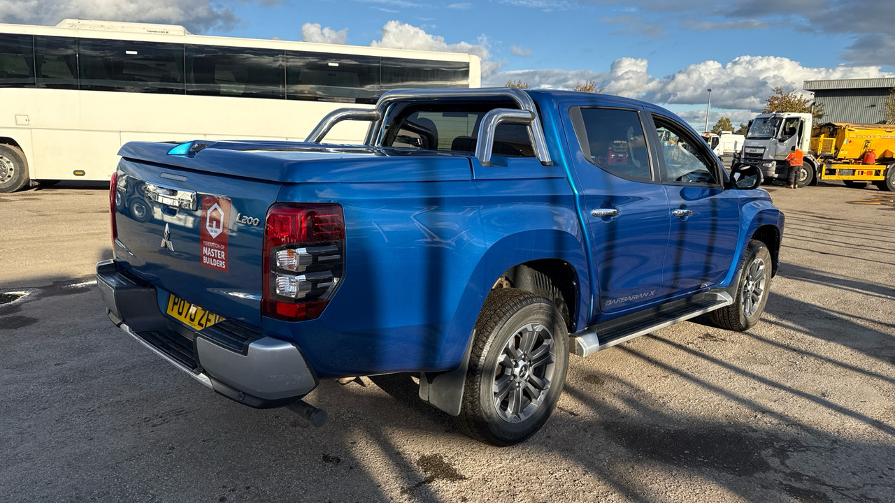 Mitsubishi L200 DI-D 2.3 Barbarian X 150PS - Ημιφορτηγό, Διπλοκάμπινο ελαφρύ επαγγελματικό: φωτογραφία 4 Mitsubishi L200 DI-D 2.3 Barbarian X 150PS - Ημιφορτηγό, Διπλοκάμπινο ελαφρύ επαγγελματικό: φωτογραφία 4